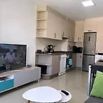 아파트 Refugio Climatico En Frente A La Playa Con Vistas Al Mar!! *