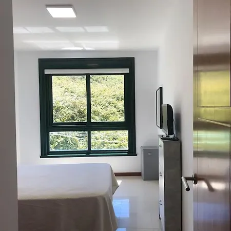 Refugio Climático En Frente A La Playa Con Vistas Al Mar!! *